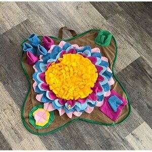 New Pet Snuffle Mat for Dogs Sniffle Interactive Treat Game for Boredom Anxiety